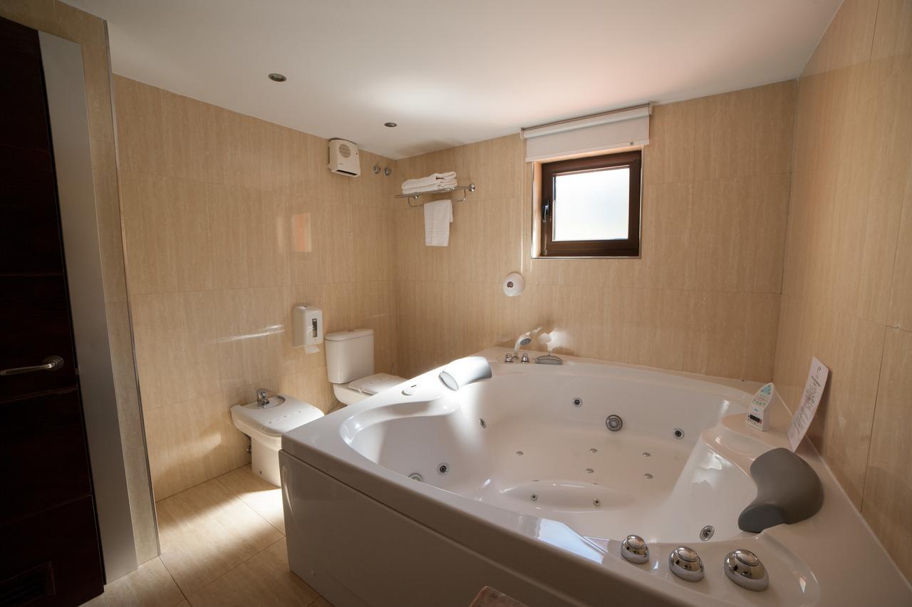 Hotel Restaurante Canzana Pola de Laviana Eksteriør bilde